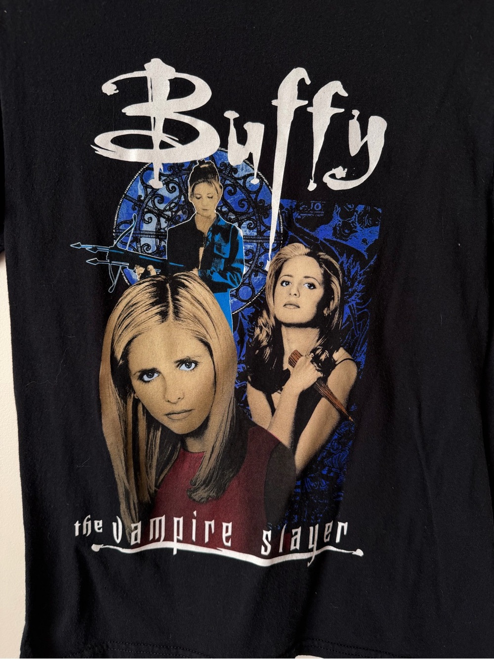 Buffy The Vampire Slayer Black Graphic Tee - Official TV Band Shirt - Picture 3 of 4
